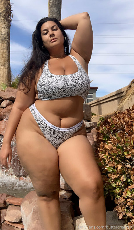 eating onlyfans sexy xxx images