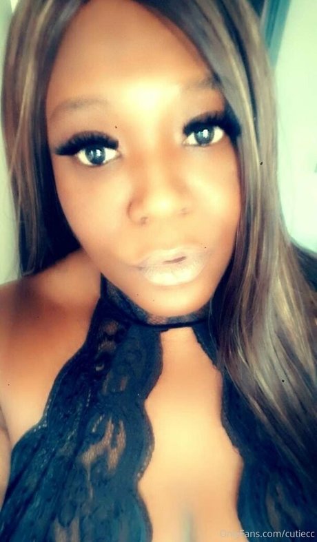 hottest asian onlyfans nudes galleries