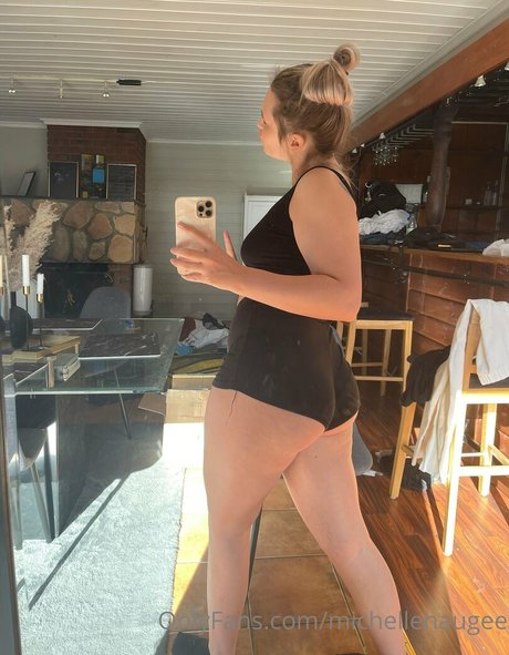 michellehaugee model archive