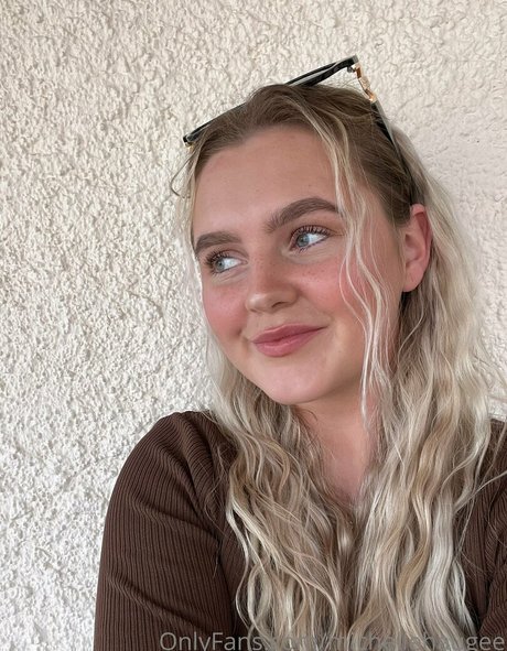 michellehaugee pornstar xxx photo