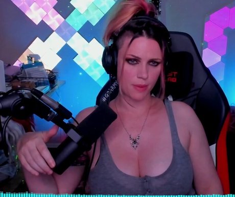 scxrlet64 adult star photos