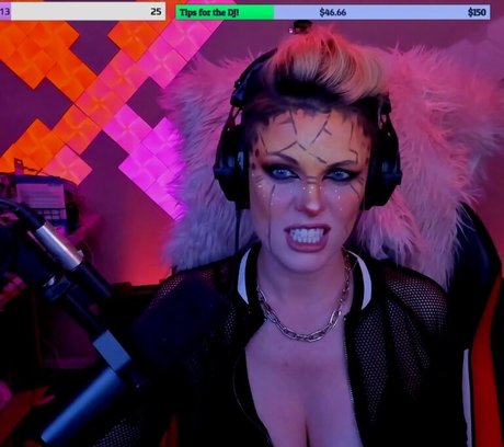 goth kitty onlyfans xxx picture