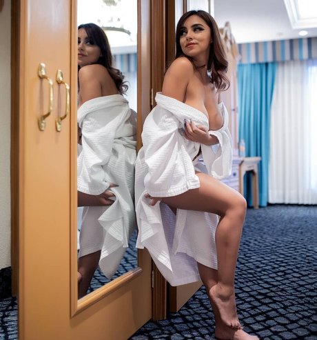 white pussy onlyfans sexy naked galleries