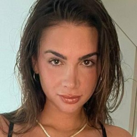 Gianna Everhart naked star pic