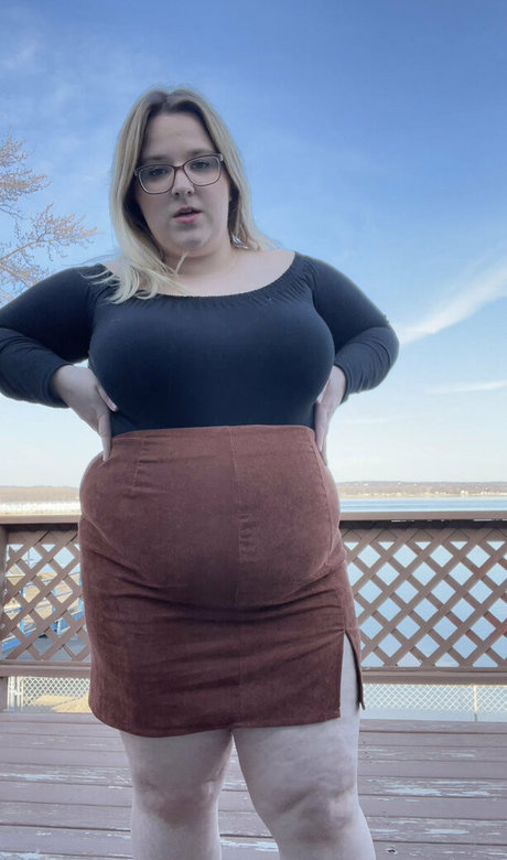 brown eyes kitty onlyfans pretty picture