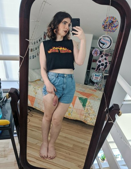 wildflowerfaye porn actress photos