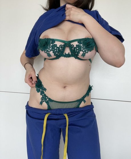 alexanextdoor sex model pictures