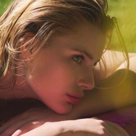 Mashenka model sexy img