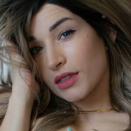 KingAuraTV hot pornstar pictures