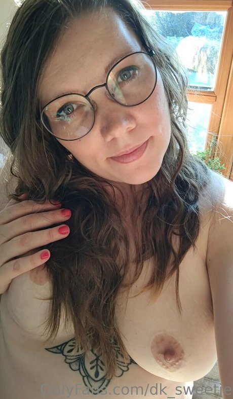 dk sweetie pornstar hot pic