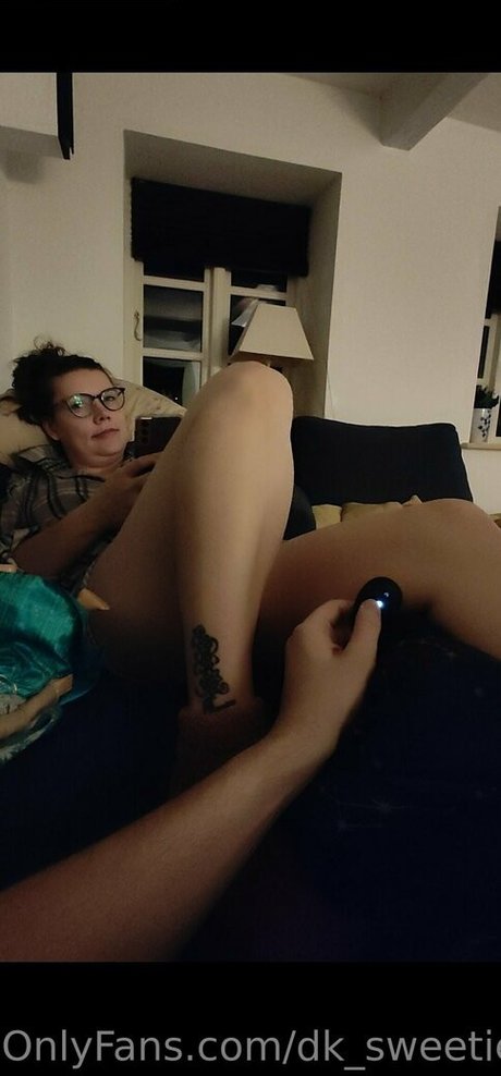 chicks with dicks onlyfans sex gallery