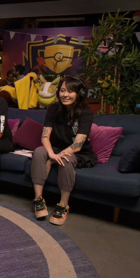 real teacher onlyfans pretty pics