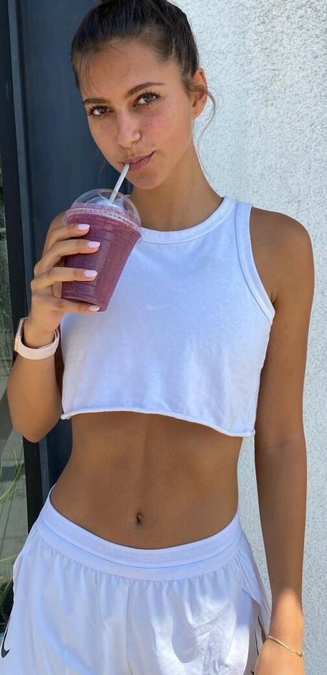 Renee Maudlena Noe pornstar hd galleries