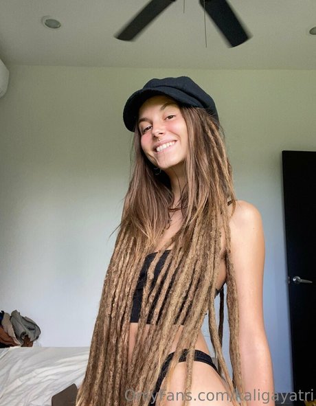 Kaligayatri model photo