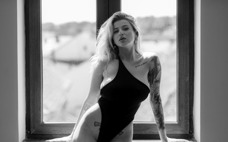 no zapret model top pic