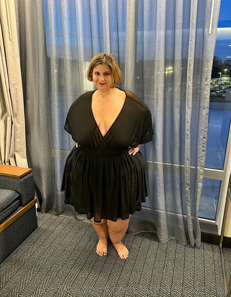 goth teen onlyfans hot naked img