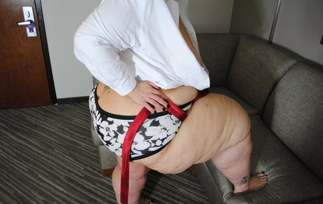 bigbootyasshley high quality pornstar archive