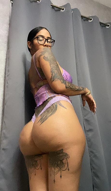 Kckqueen high quality pornstar image
