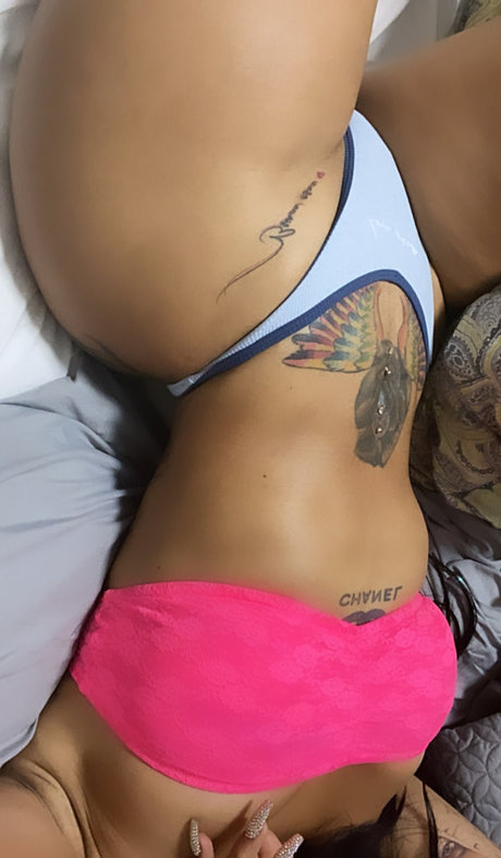 Kckqueen sex model img