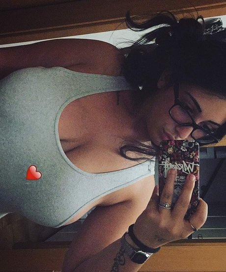 Alessia Barbarossa erotic star pictures