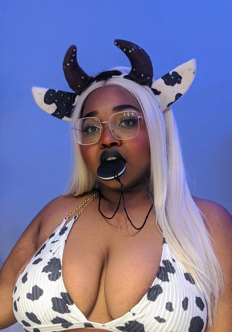 drharleyhoney best model img