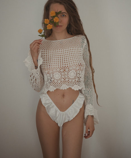 kitchen onlyfans pretty pictures