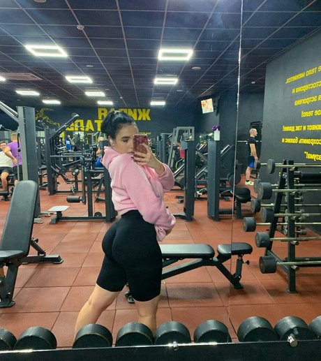 anattienn Profile Pic