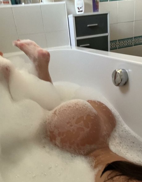 lesbian orgy onlyfans art naked photos