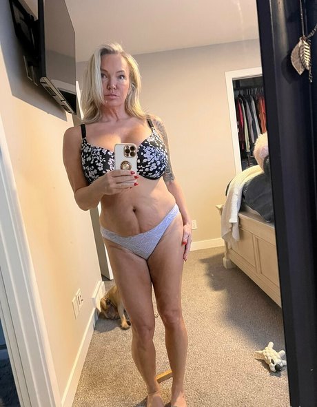 g cup tits onlyfans nude img