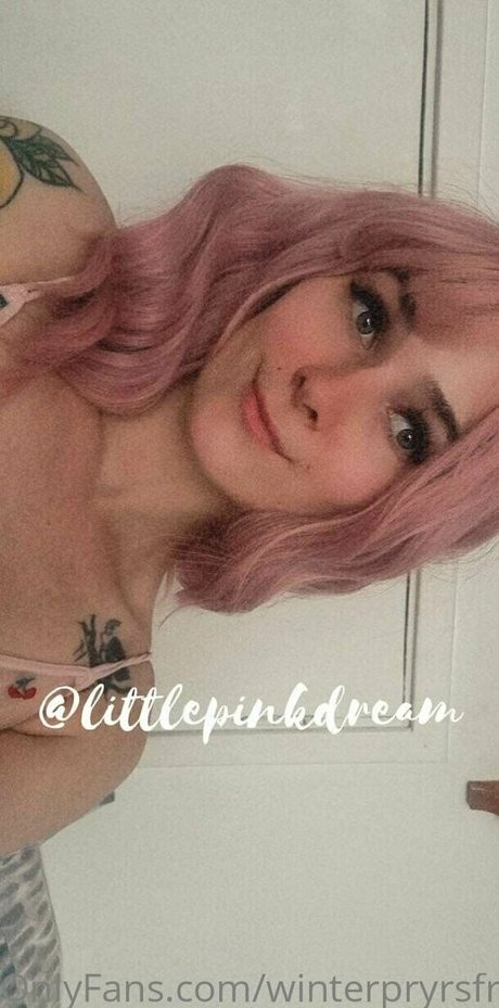 winterpryrsfree nude star img