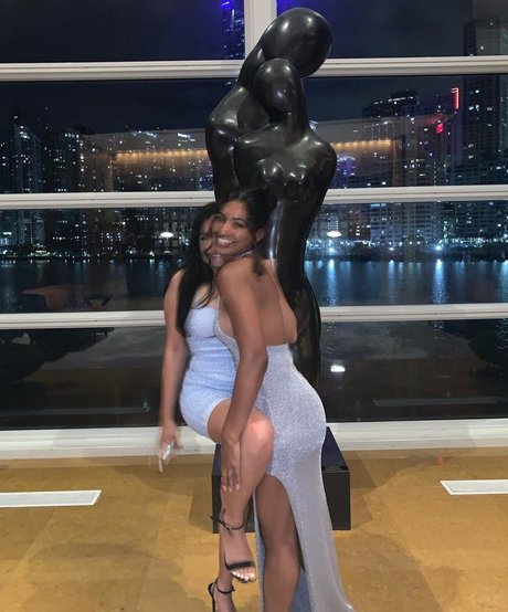 stripper onlyfans hot nude img