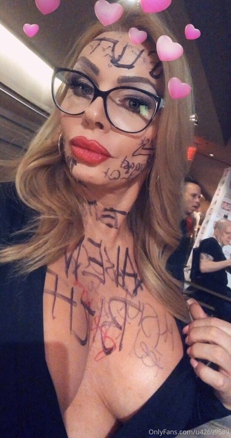 nadiavalentine nude model images