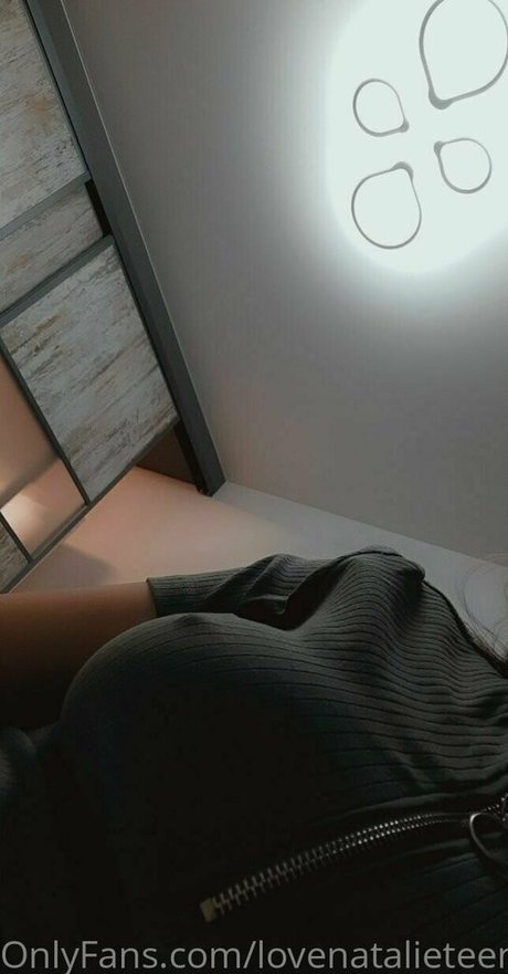 travelthewholeworld pornographic model images