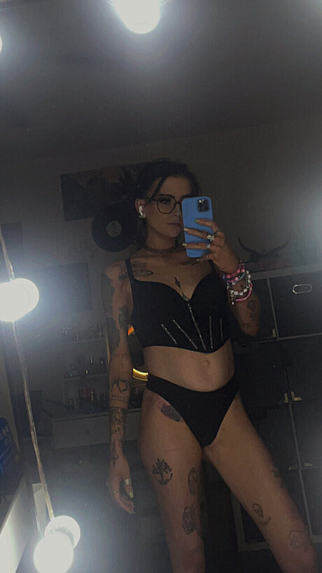 Hazy_ adult star pic