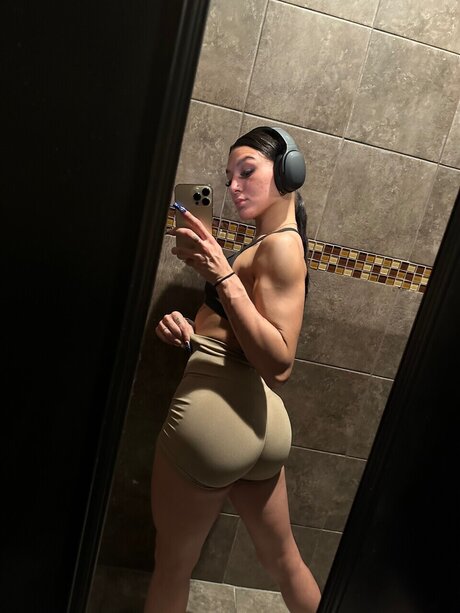 Ash Love model beautiful pics