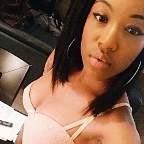 Dia Noche art actress picture