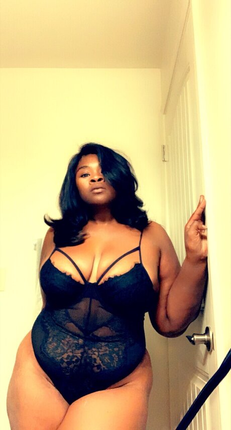 Chocahontas pretty pornstar picture