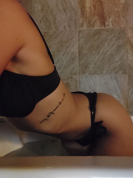 asian brunette onlyfans naked gallery