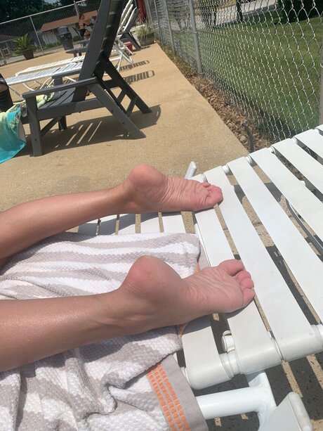 Jingleso 6373 model erotic pictures