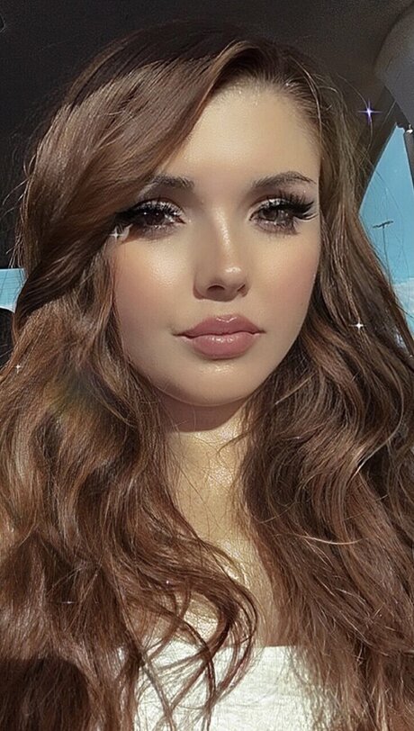 Peach cone hd actress img