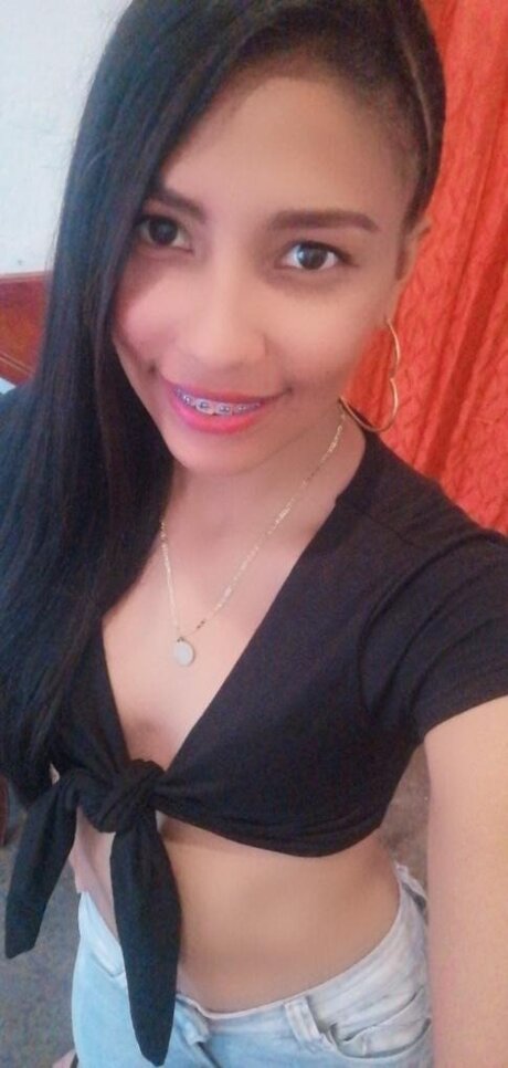 Karensita model pornographic image