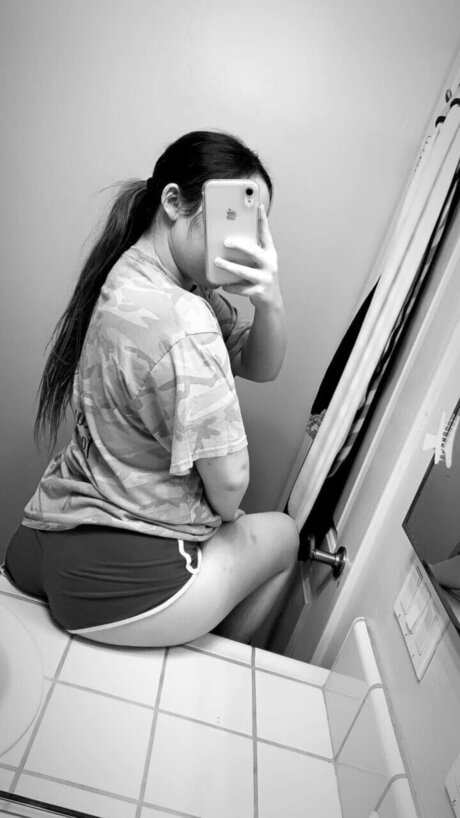 Natbabbyyy_ sex model photos