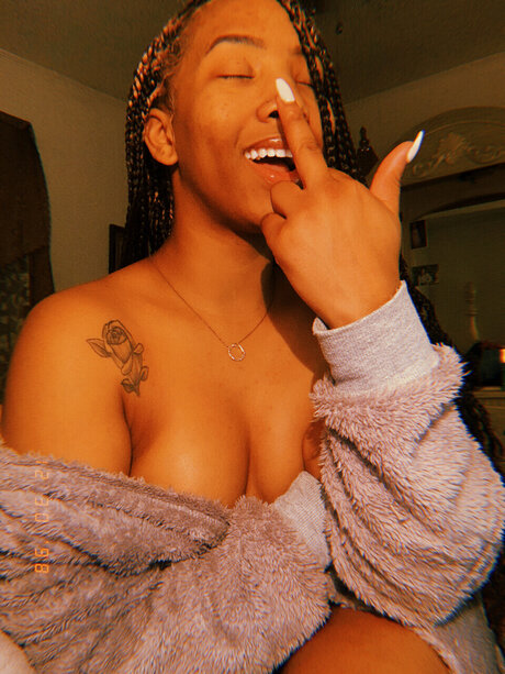 Roseeee naked star archive