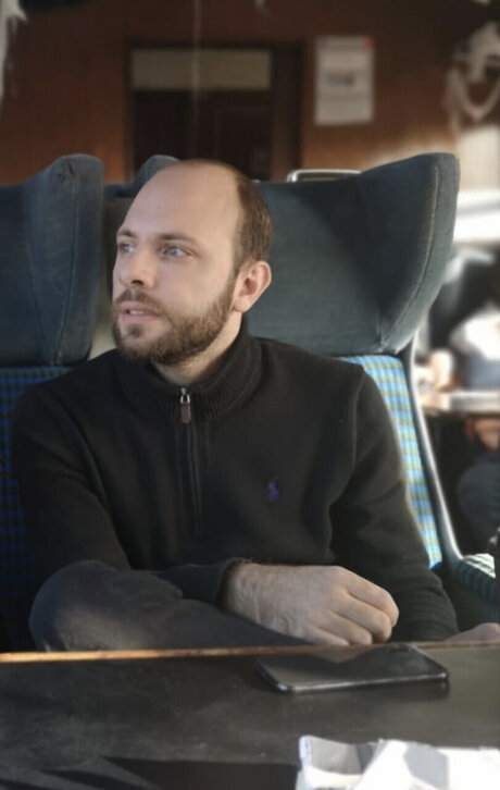 Dadbod Sean model perfect picture