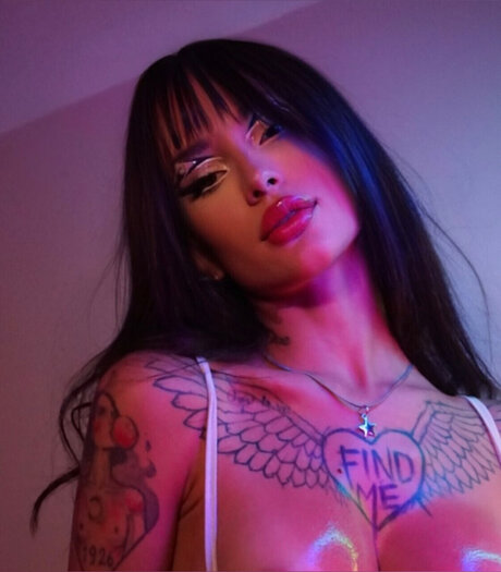 Karyn hd pornstar gallery