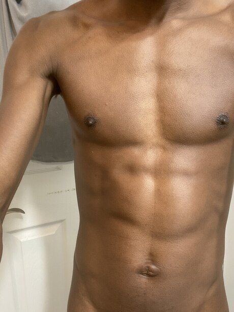 ResilientOne model xxx pictures