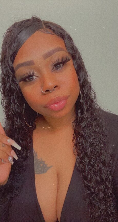 Esha free actress picture