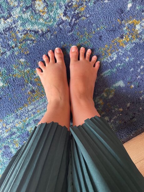 Adriana Jade naked star gallery