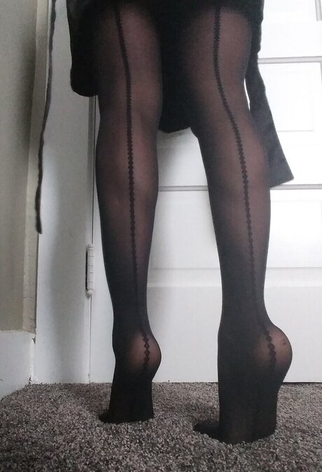 ebony midget onlyfans sexy nude images