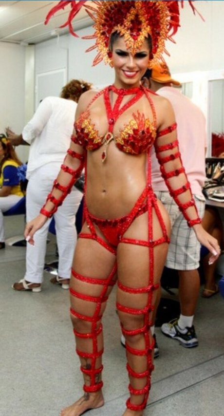 Bianca Leao sex model galleries